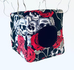 Red Rose / Skulls Rat Cube
